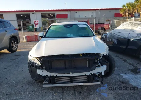 2021 Volvo S90 T6 Momentum from USA, damaged, VIN LVYA22MK2MP197958